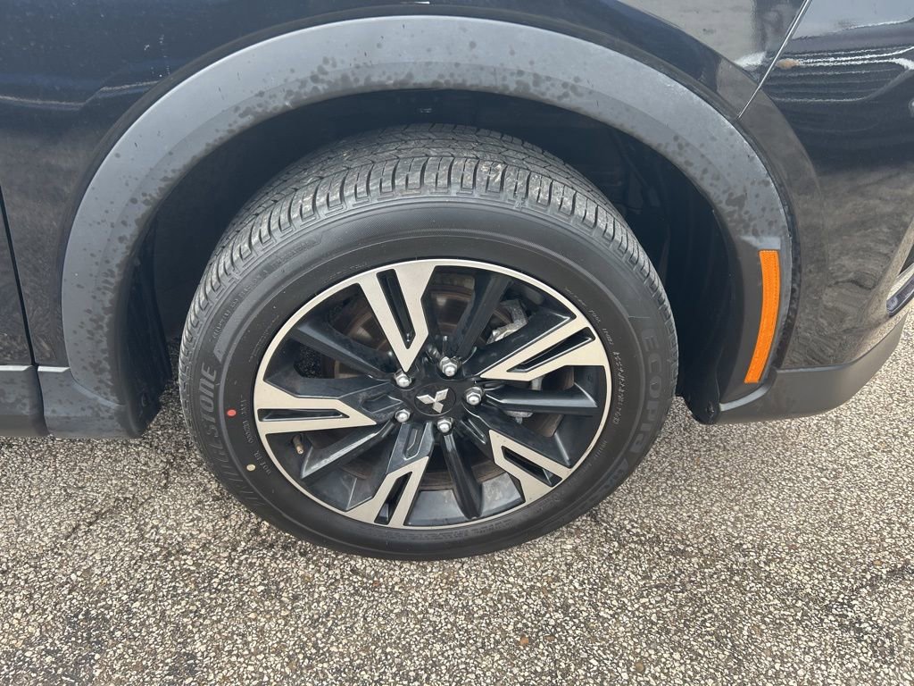 Used 2025 Mitsubishi Eclipse Cross SE image 8