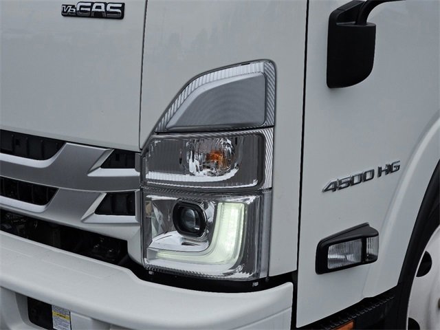 Used 2024 Chevrolet Low Cab Forward image 8