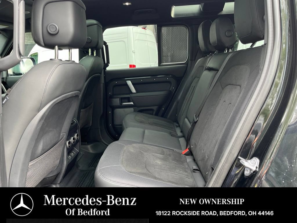 Used 2023 Land Rover Defender 110 V8 AWD/4WD image 13