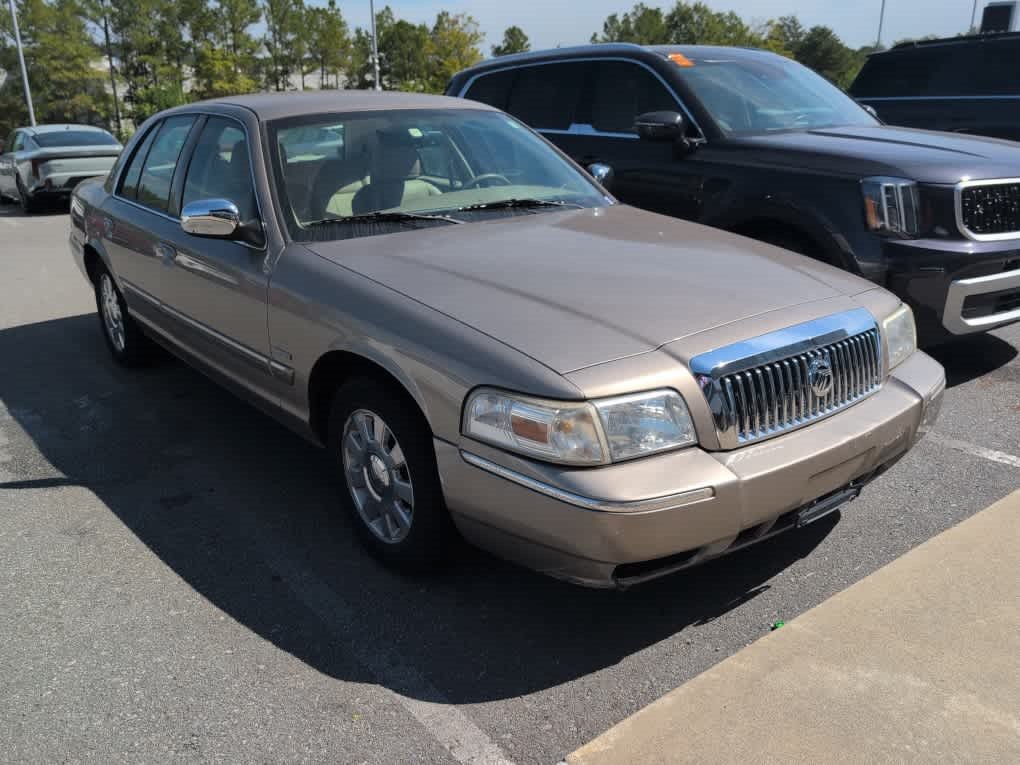 Used 2006 Mercury Grand Marquis LS RWD image 3