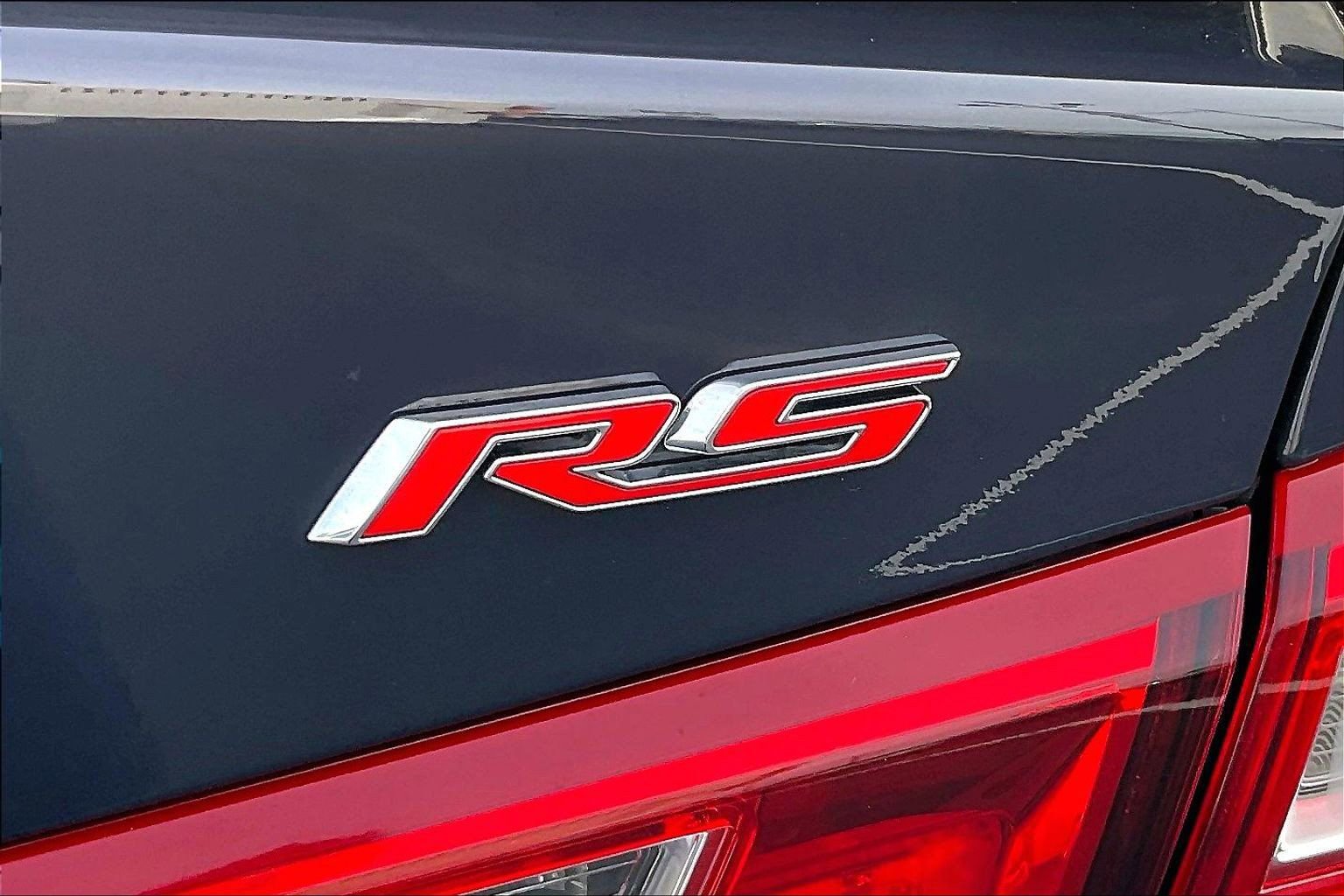 Used 2025 Chevrolet Malibu RS w/ LPO, Floor Liner Package image 7