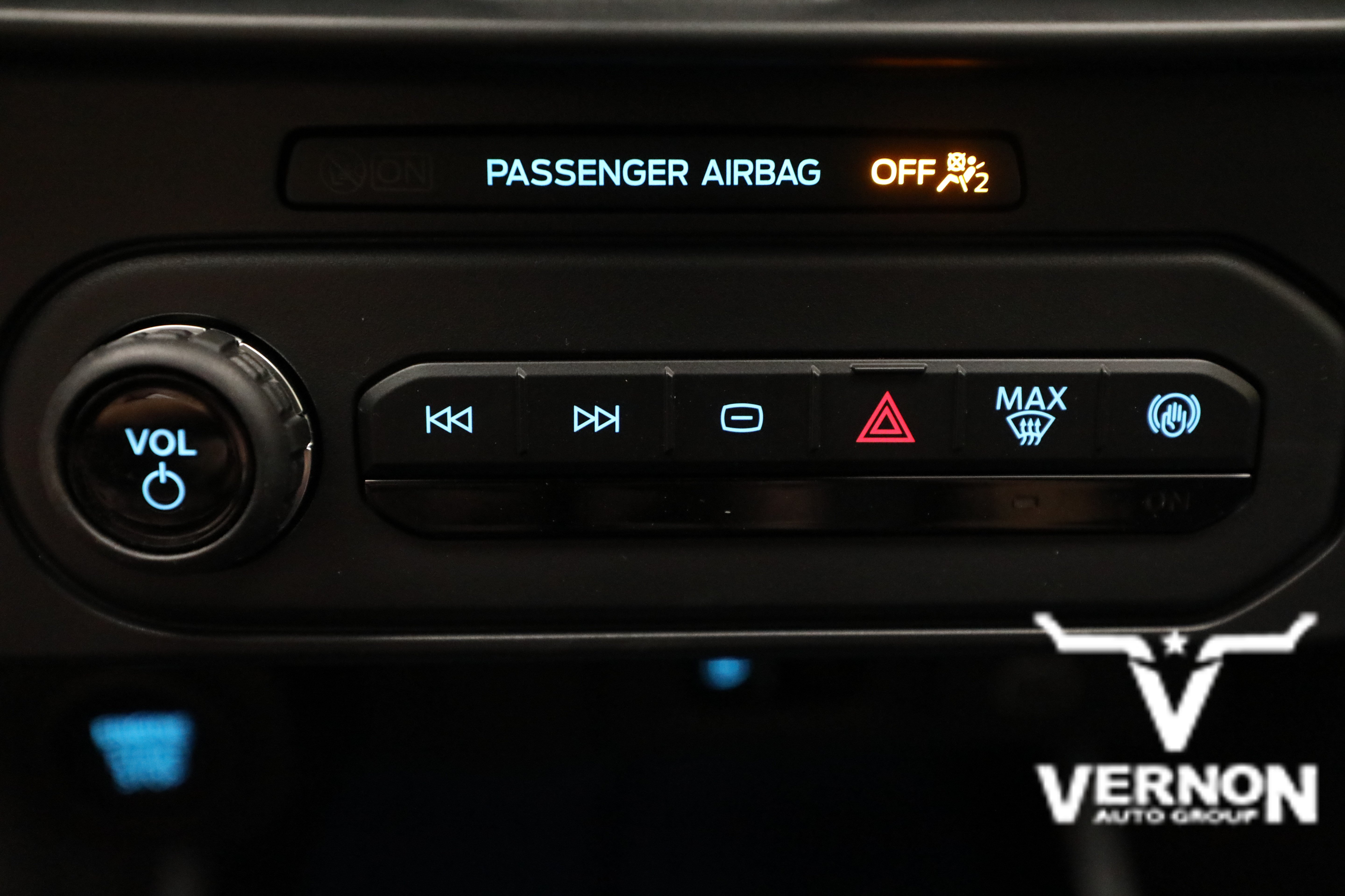 New 2026 Ford Maverick XLT w/ XLT Luxury Package FWD image 20
