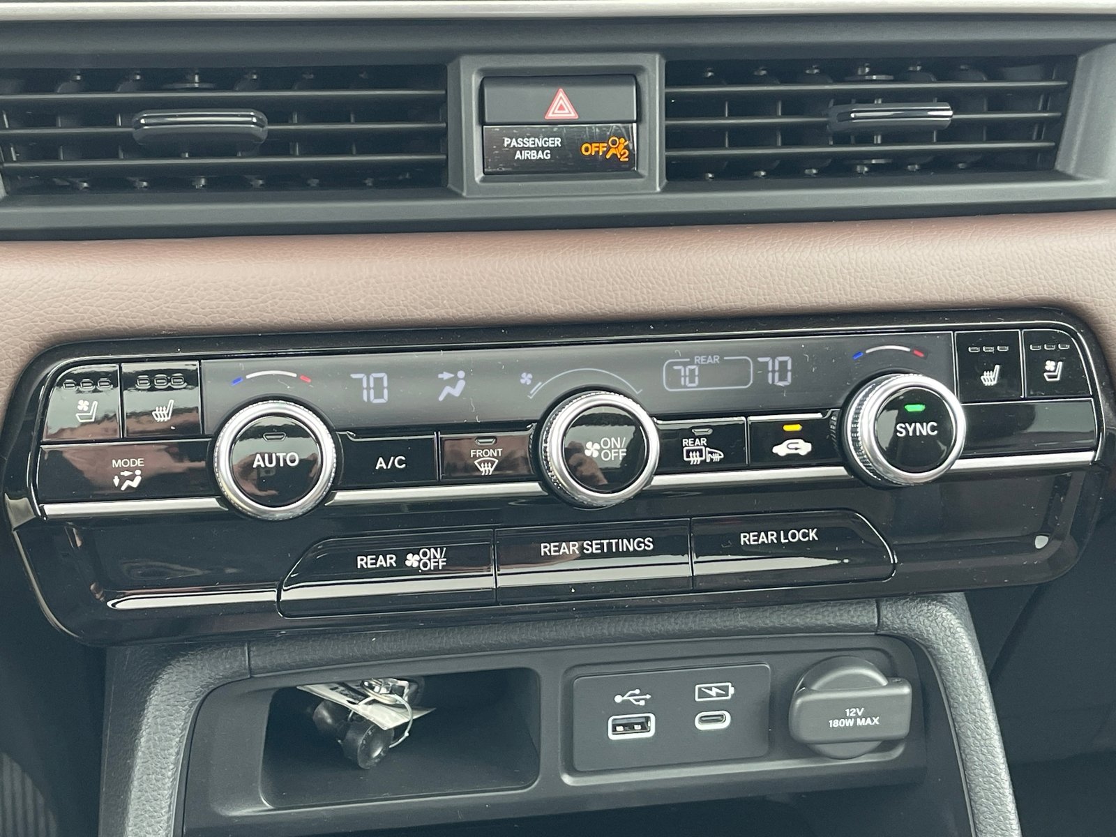 New 2025 Honda Pilot Elite image 24