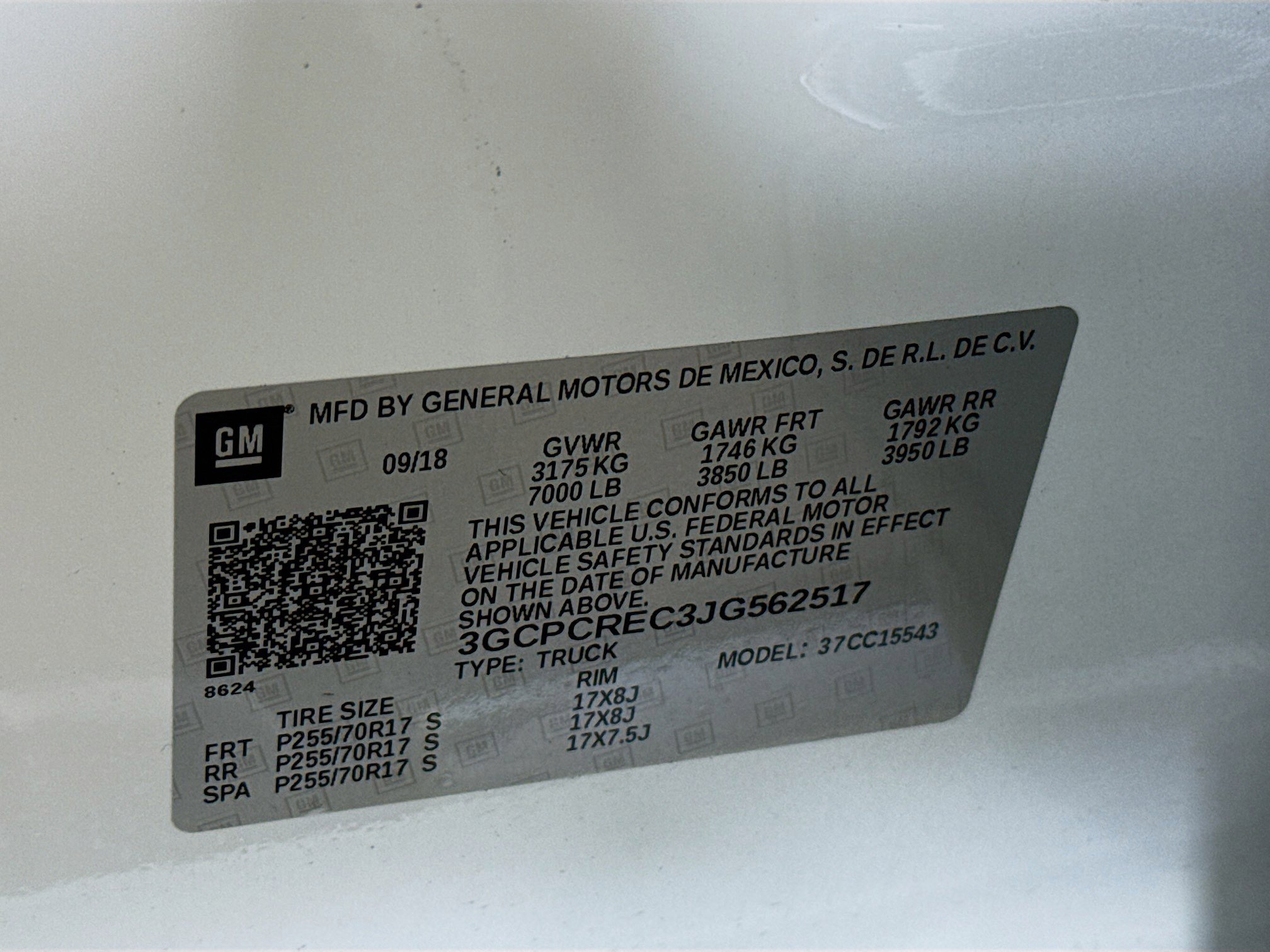 Used 2018 Chevrolet Silverado 1500 LT w/ All Star Edition image 36