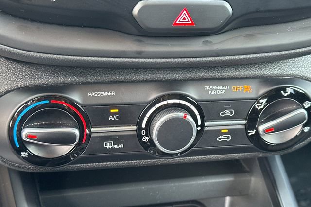 Used 2023 Kia Soul LX w/ LX Technology Package image 22