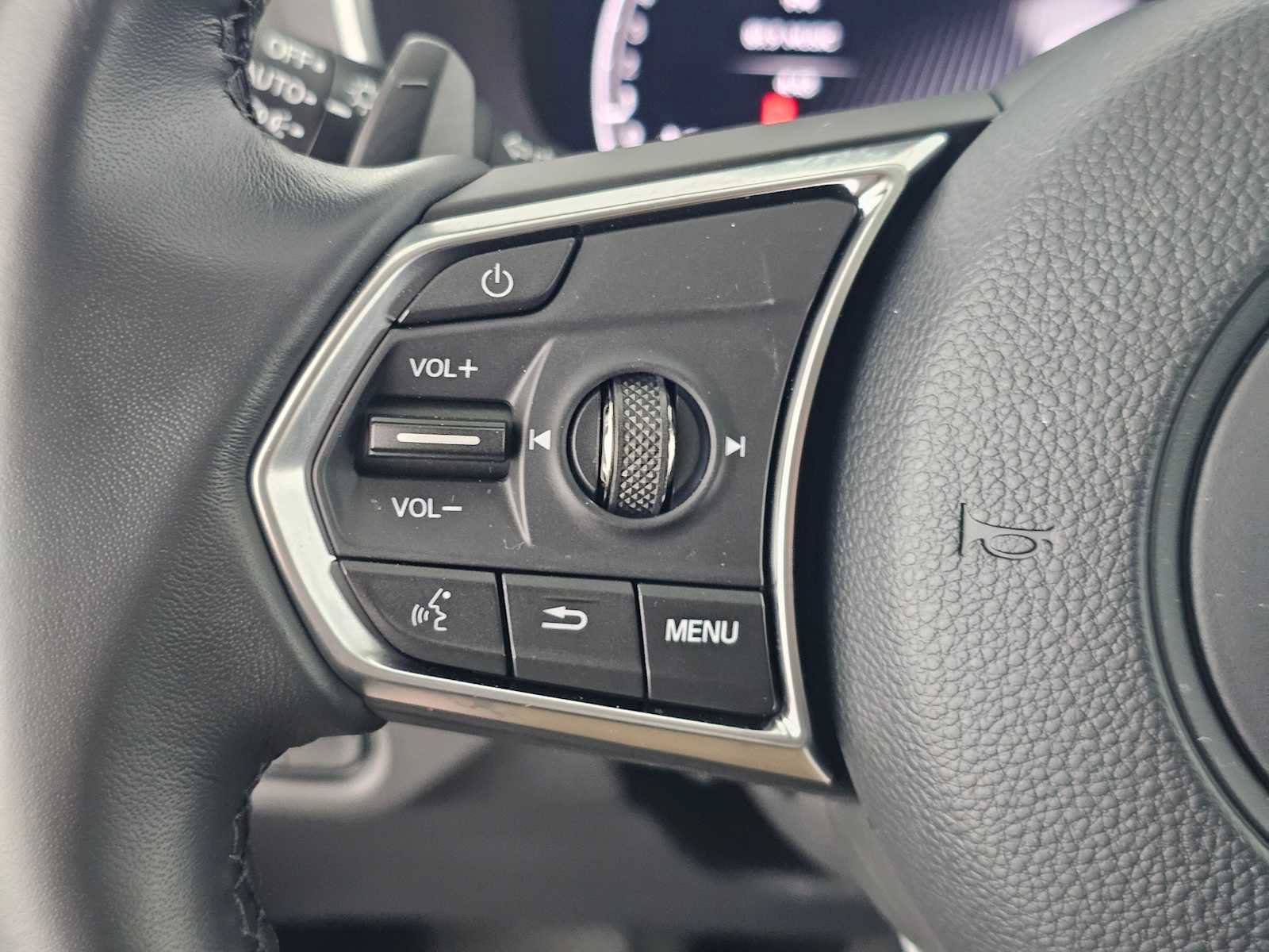 Used 2025 Acura MDX FWD w/ Technology Package image 29