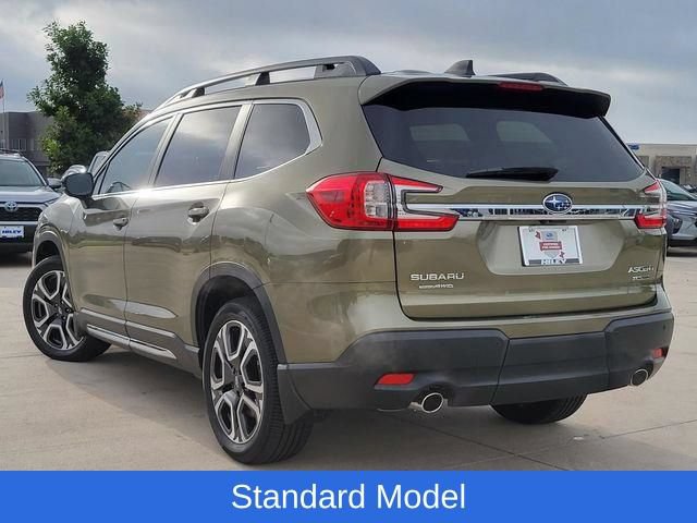 Used 2026 Subaru Ascent Limited AWD/4WD image 3