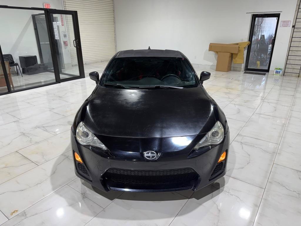 Used 2016 Scion FR-S RWD image 2