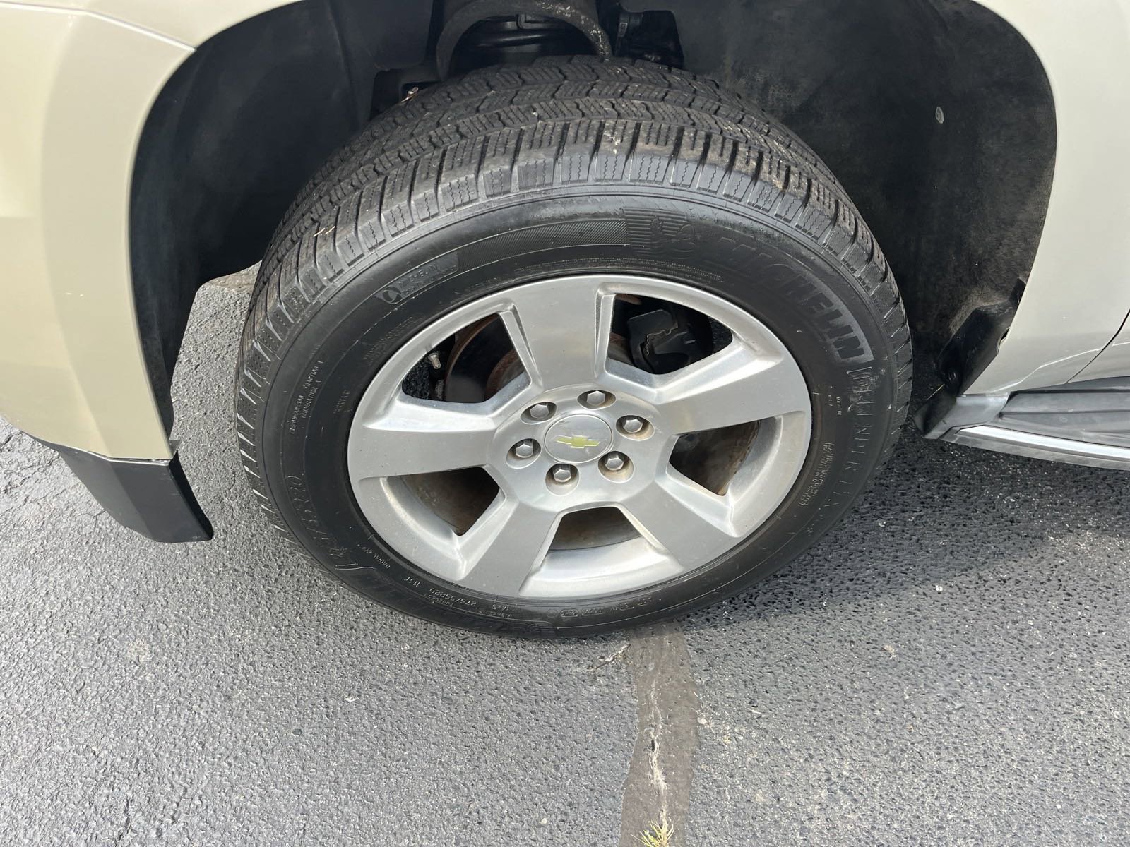 Used 2015 Chevrolet Tahoe LTZ image 9