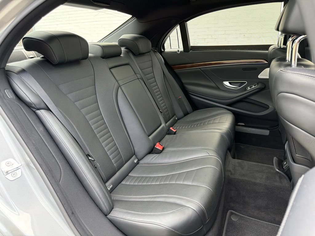 Used 2015 Mercedes-Benz S 550 4MATIC Sedan image 11