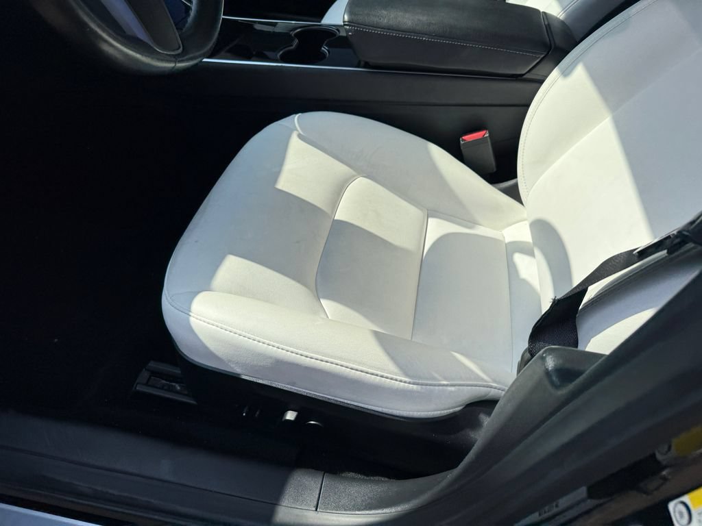 Used 2019 Tesla Model 3 Long Range RWD image 19