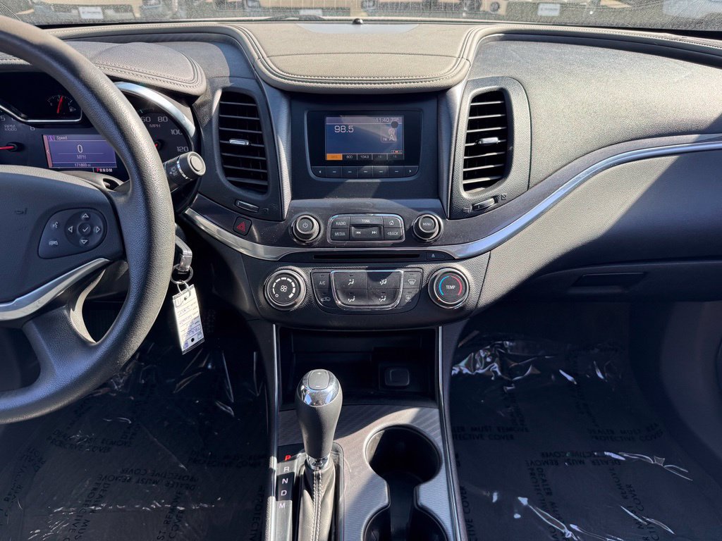 Used 2015 Chevrolet Impala LS FWD image 2