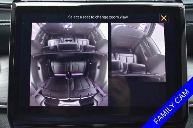 Used 2023 Jeep Grand Cherokee L Limited AWD/4WD image 6
