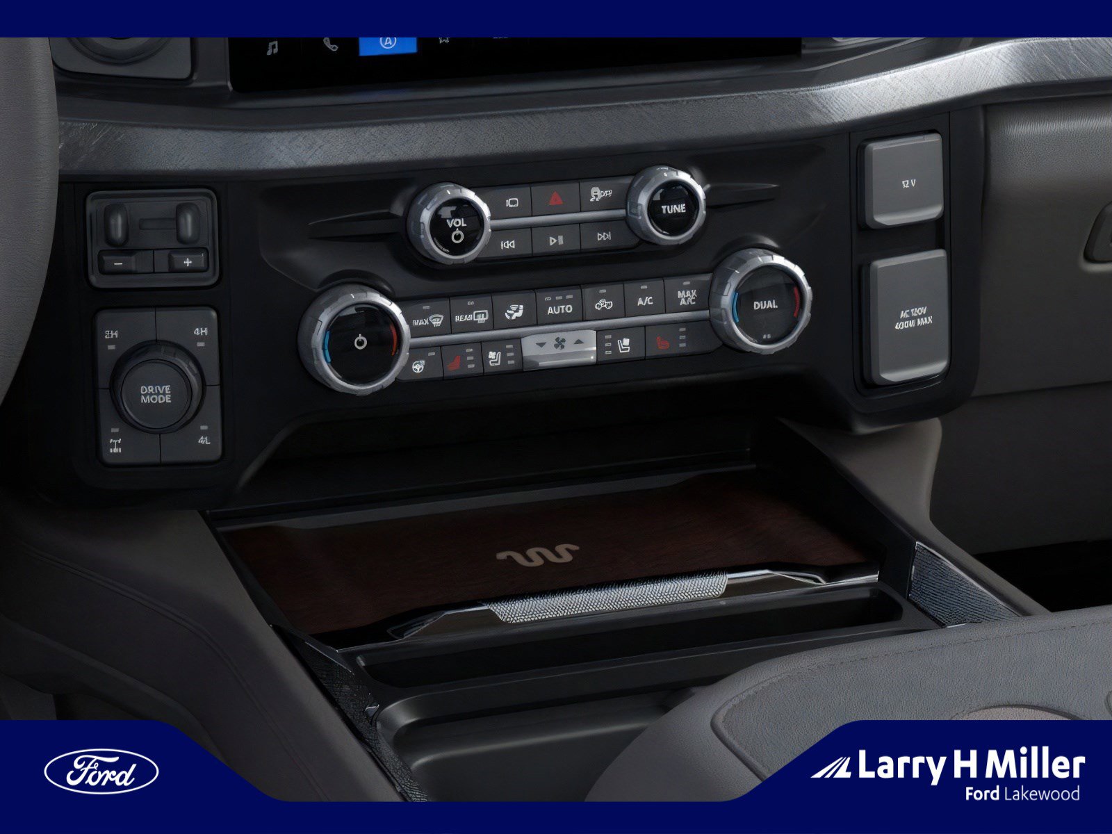 New 2026 Ford F250 King Ranch w/ Chrome Package image 15