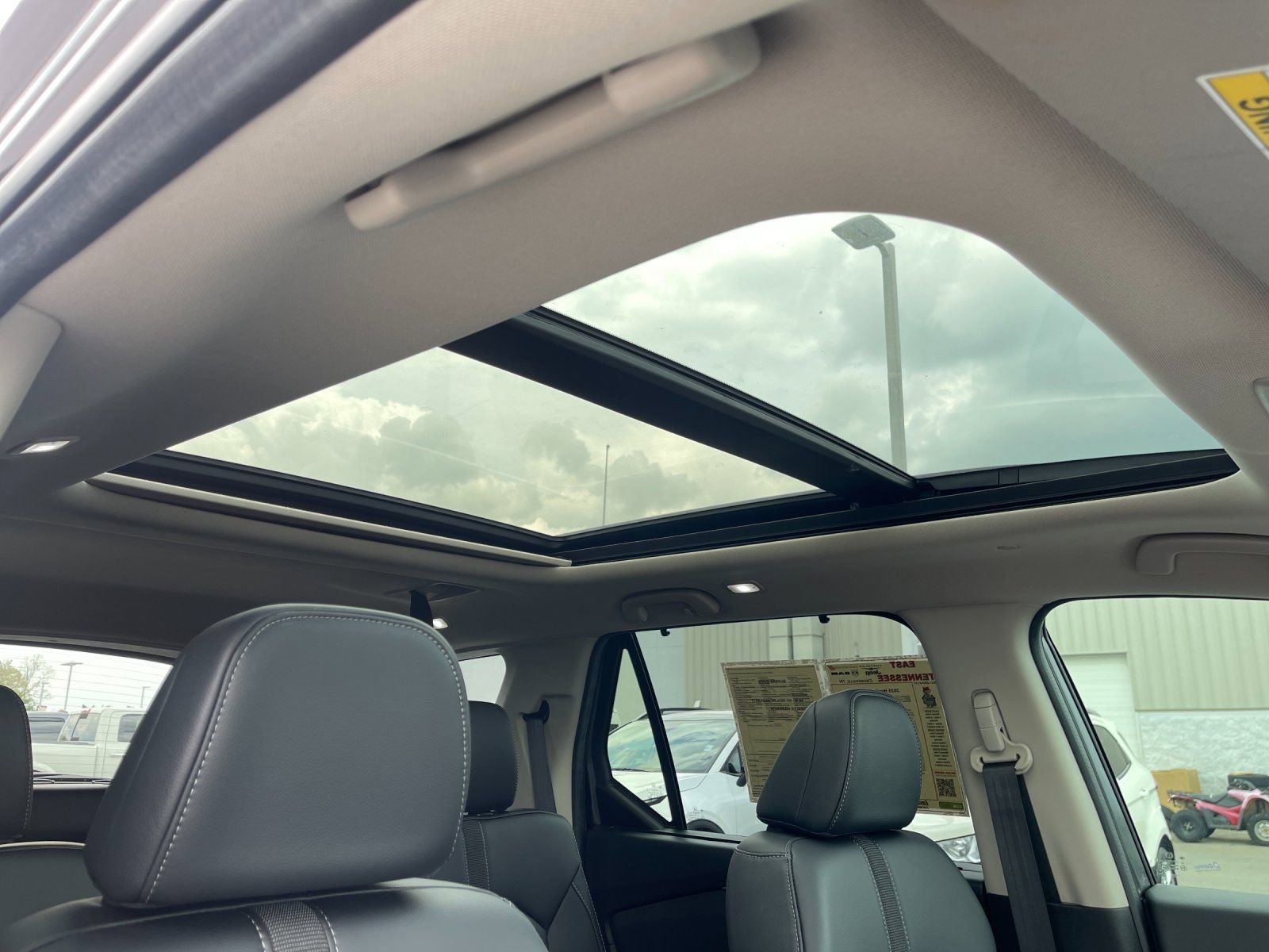 Used 2025 Honda Pilot Touring image 20