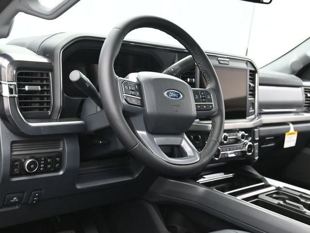 Used 2025 Ford F250 Lariat w/ Lariat Ultimate Package AWD/4WD image 13