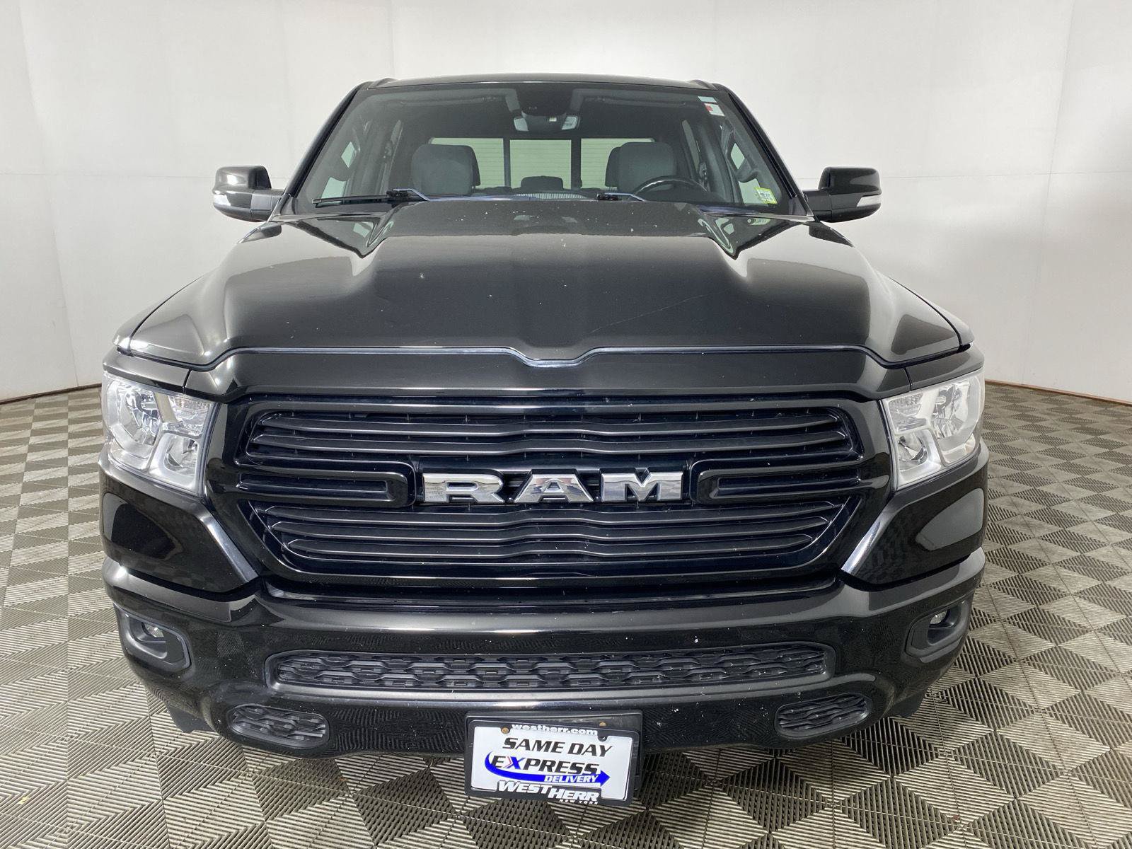 Used 2021 RAM 1500 Big Horn AWD/4WD image 2