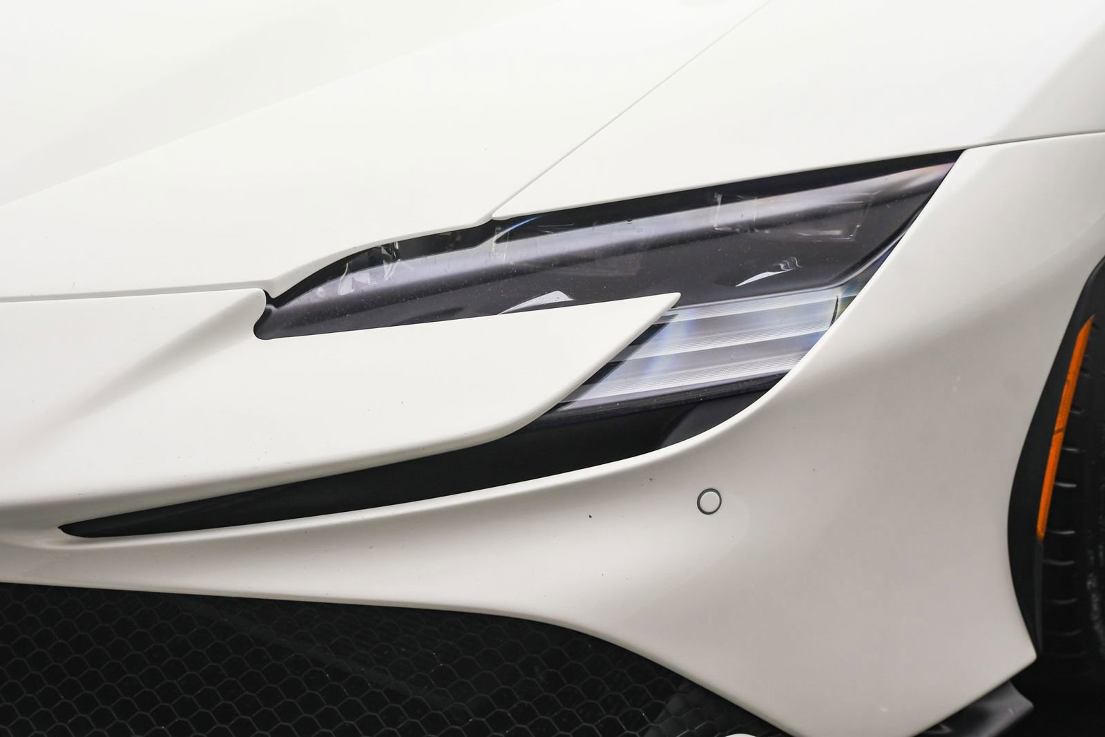 Used 2023 Ferrari SF90 Stradale image 28