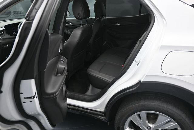 Used 2025 Buick Encore GX Preferred AWD/4WD image 32