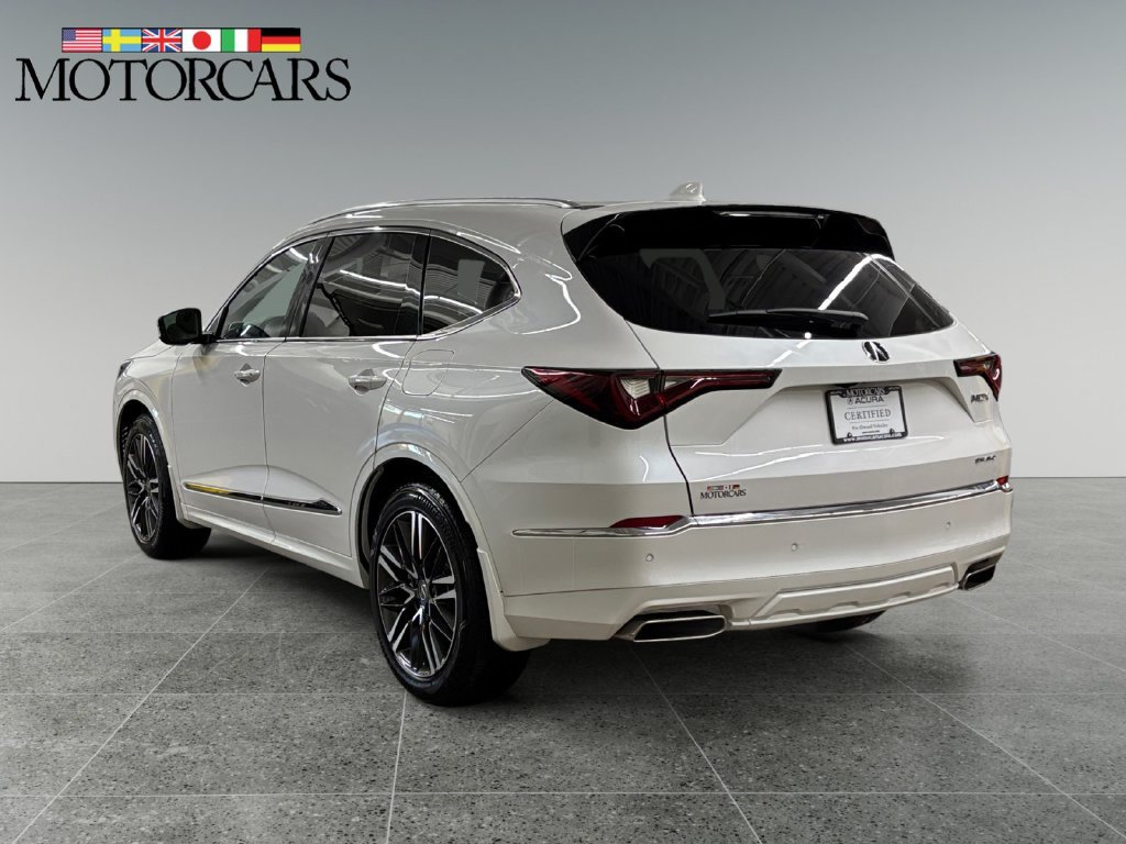 Certified 2025 Acura MDX w/ Advance Package AWD/4WD image 5