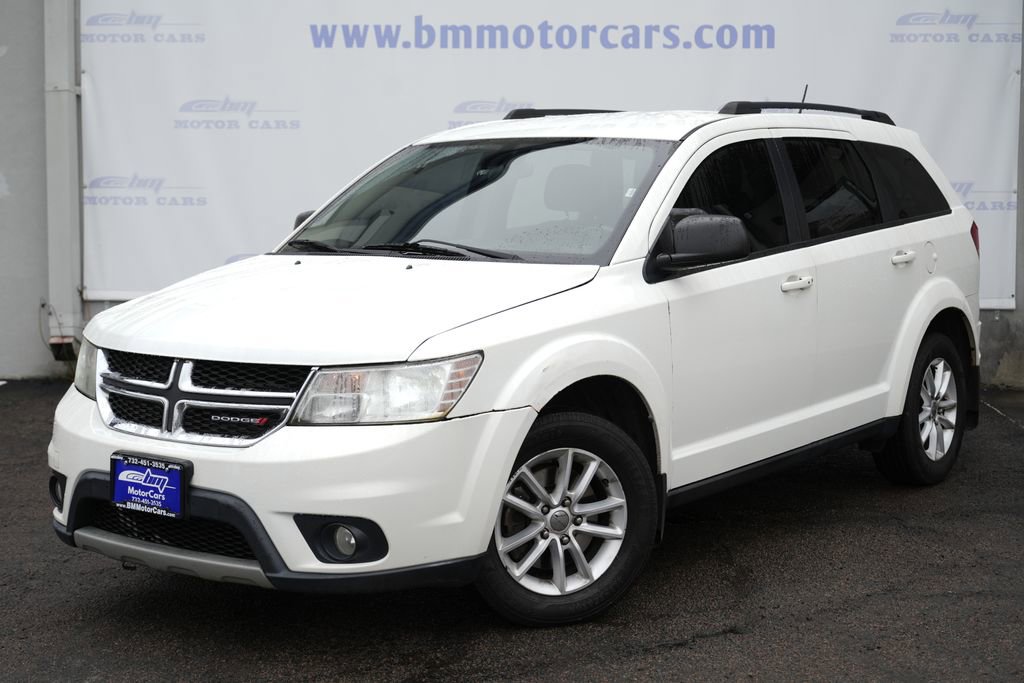 Used 2018 Dodge Journey SE w/ Mopar All Weather Group image 2