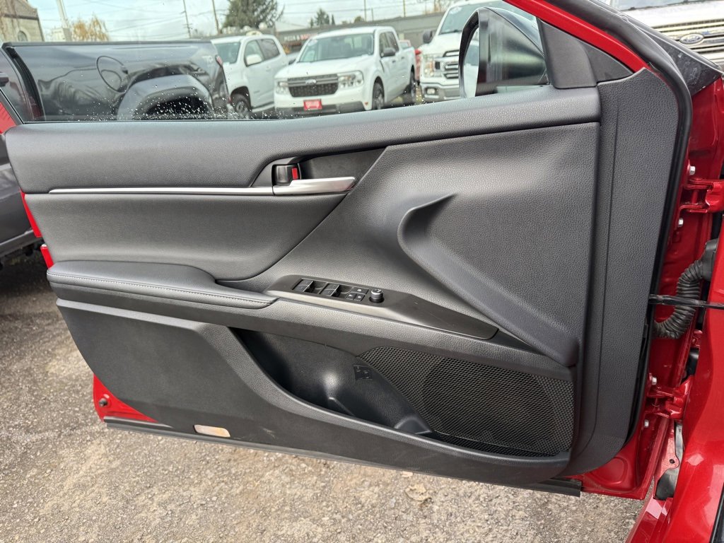 Used 2024 Toyota Camry XSE image 27