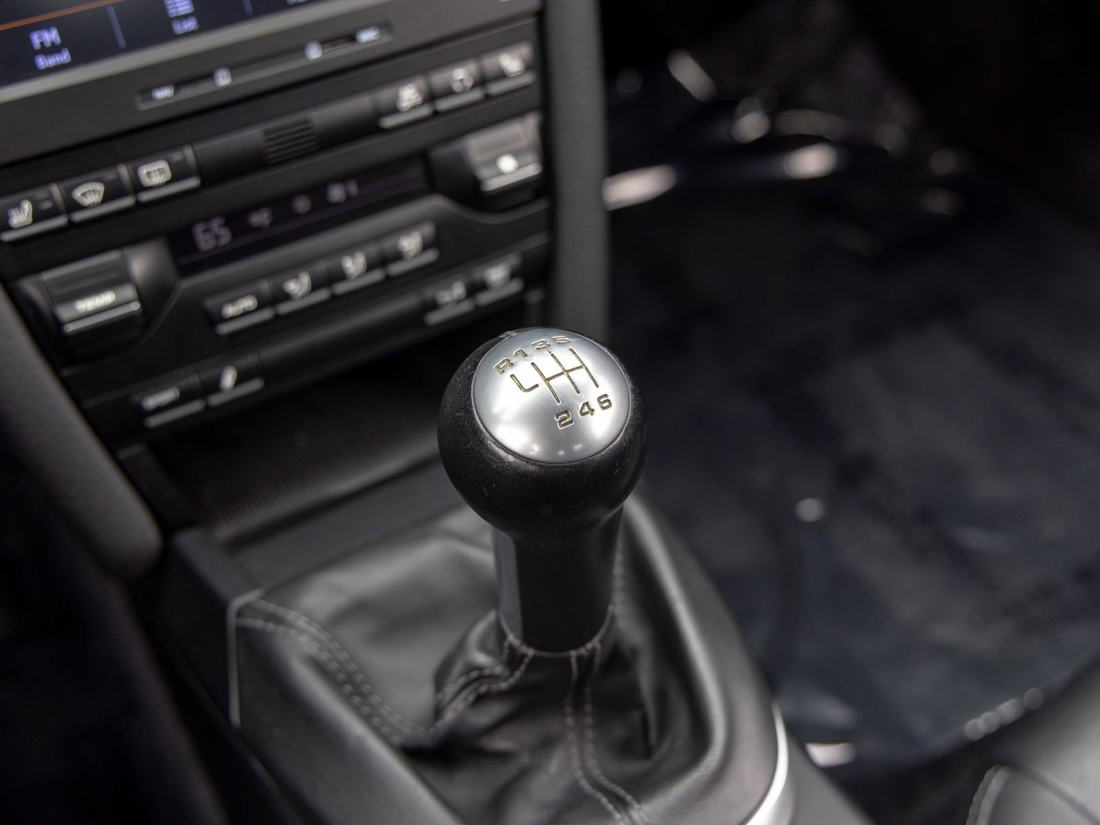 Used 2009 Porsche 911 Carrera S RWD image 46