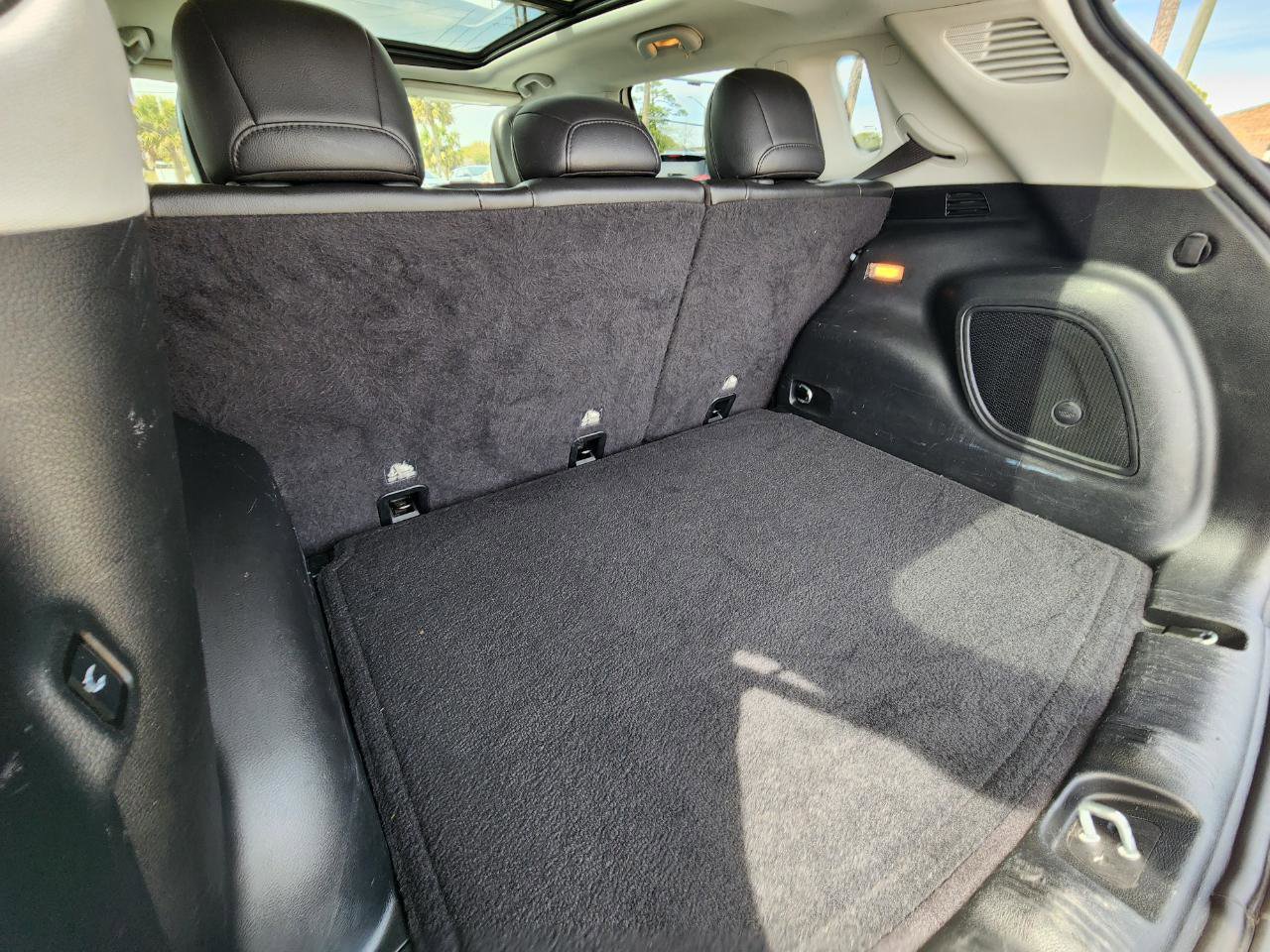 Used 2021 Jeep Compass Trailhawk w/ Sun and Sound Group image 30