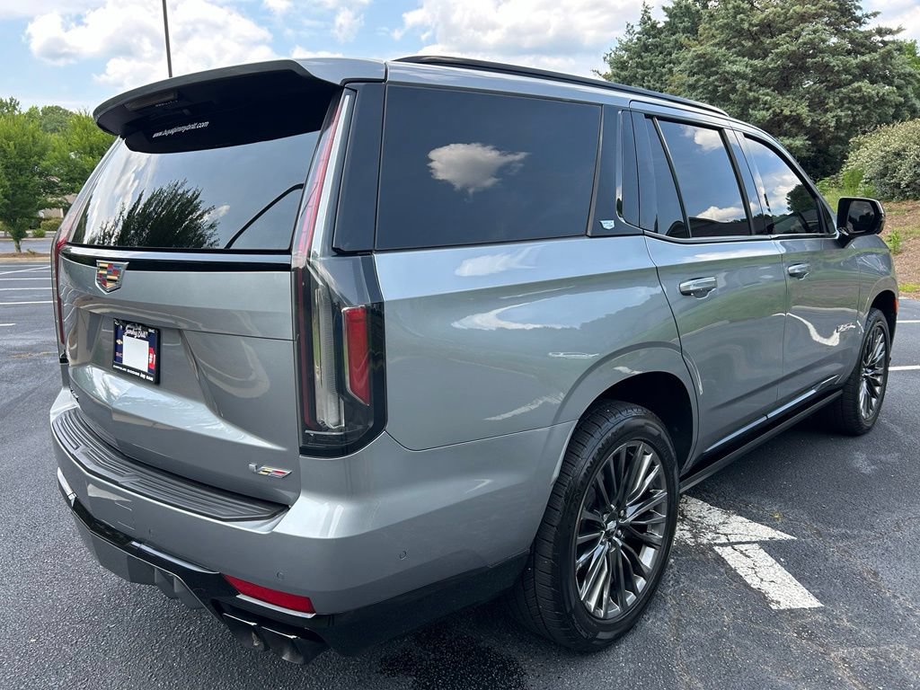 Used 2023 Cadillac Escalade V AWD/4WD image 25