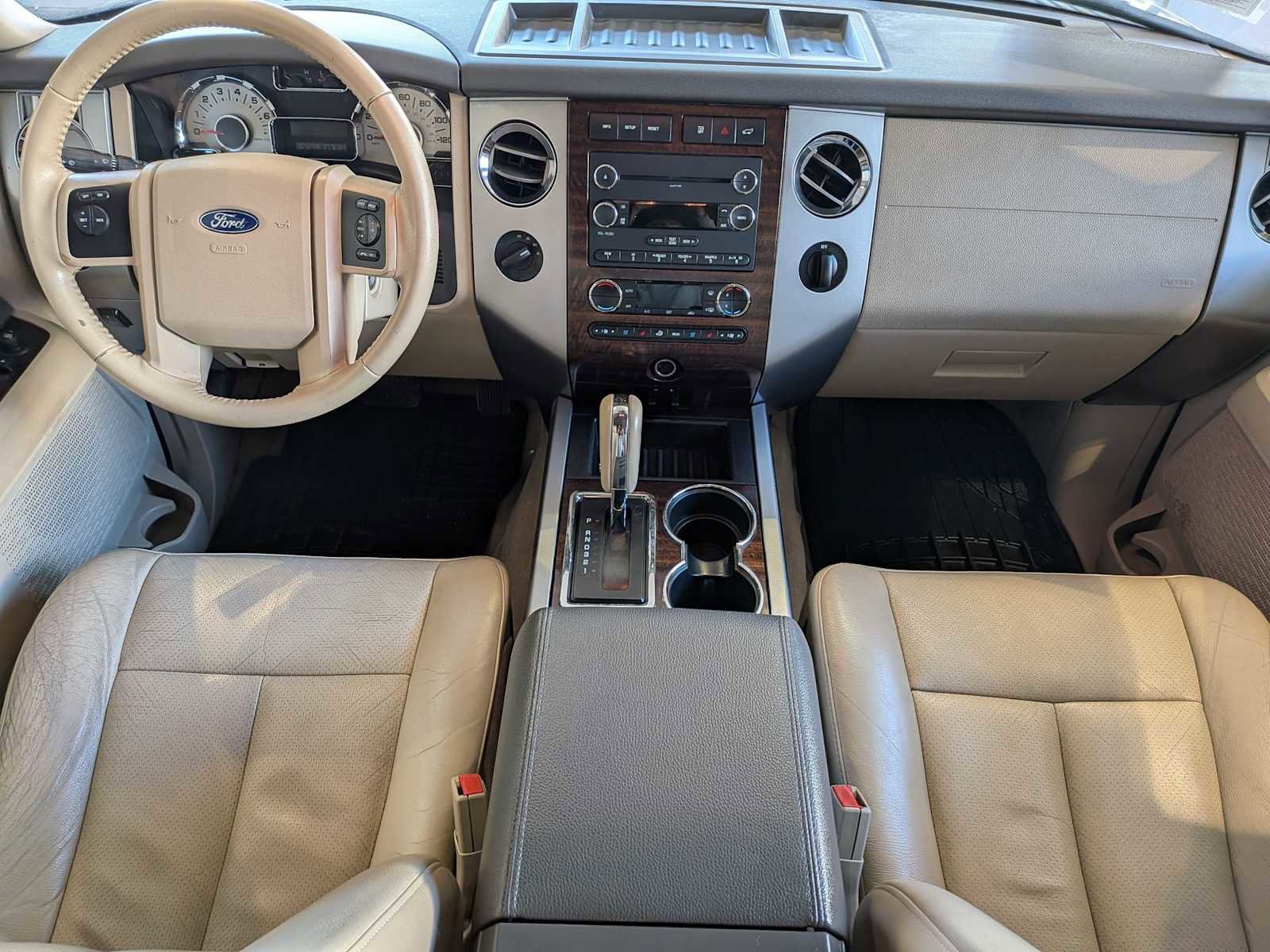 Used 2014 Ford Expedition XLT w/ Equipment Group 202A image 13