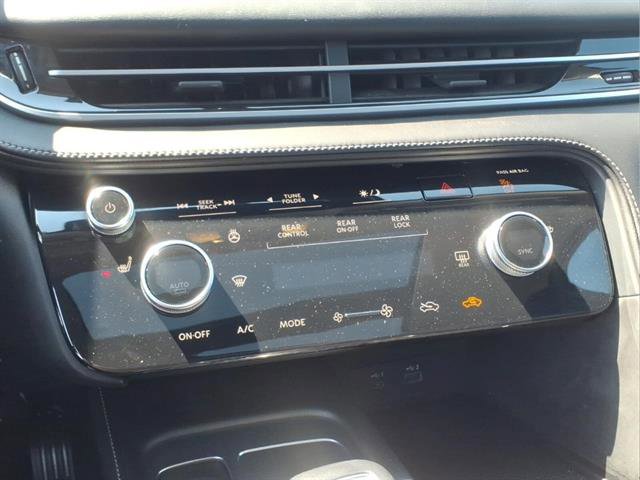 Used 2022 INFINITI QX60 Luxe image 17