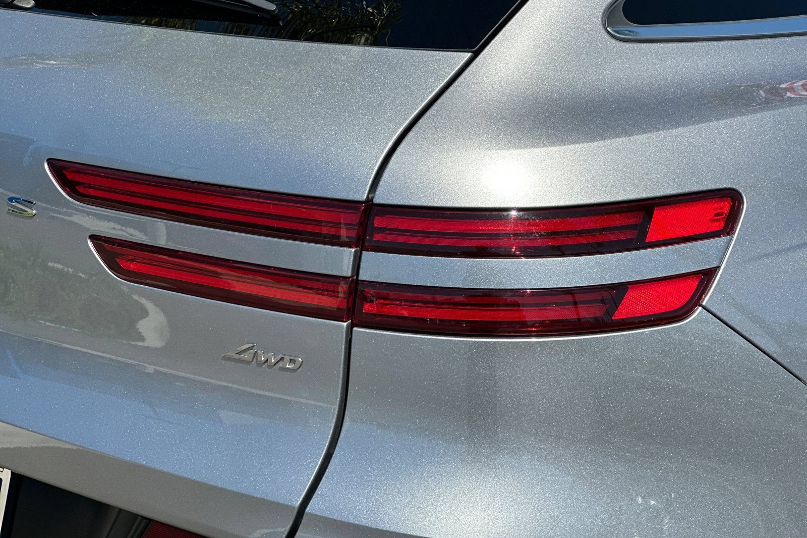 Used 2025 Genesis GV70 2.5T AWD/4WD image 38
