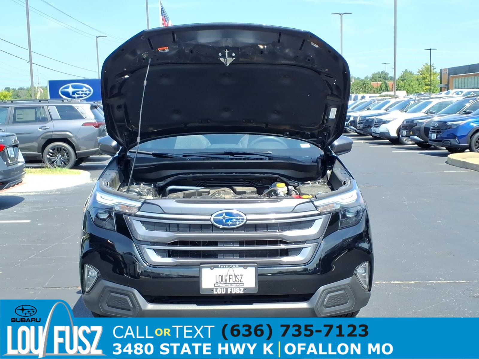 Used 2025 Subaru Forester Premium AWD/4WD image 32