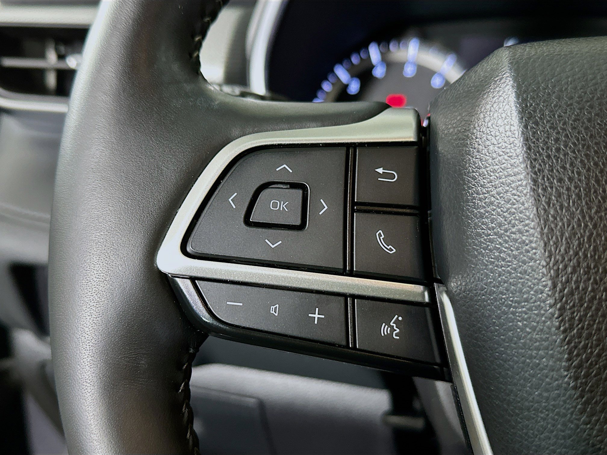 Used 2022 Toyota Highlander Platinum image 16