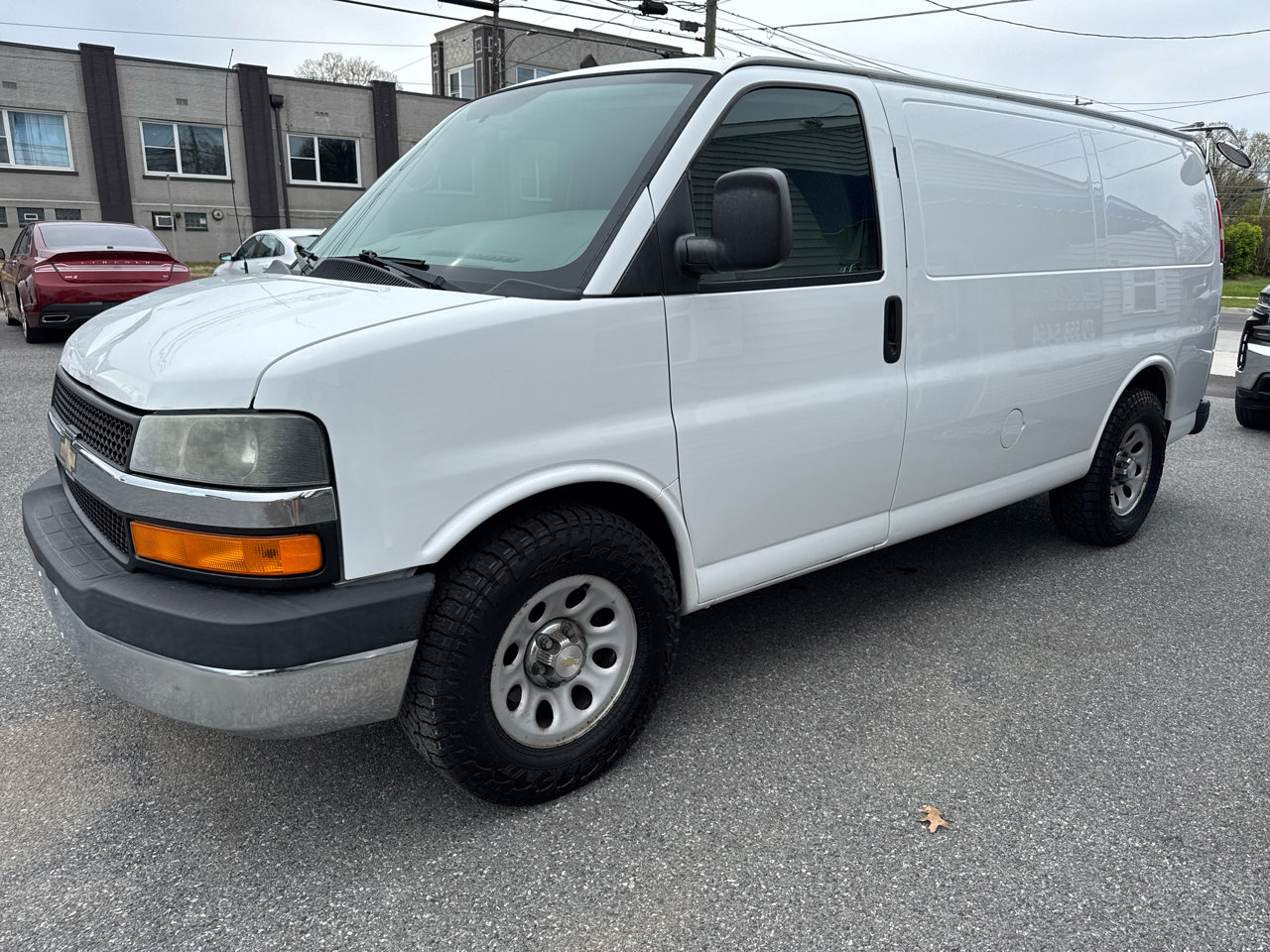 Used 2014 Chevrolet Express 1500 AWD image 3