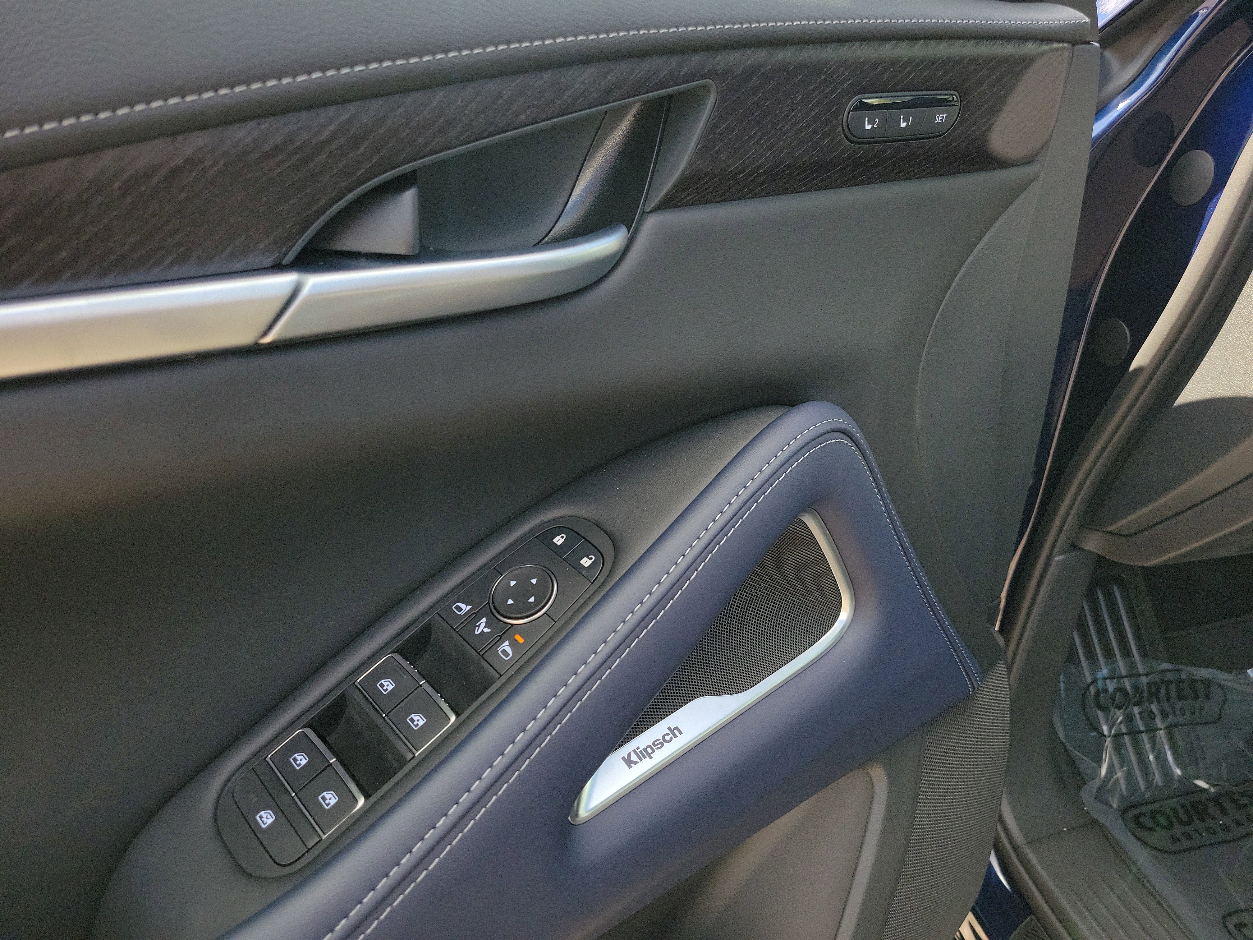 New 2026 INFINITI QX60 Sport w/ Dark Cargo Package image 21