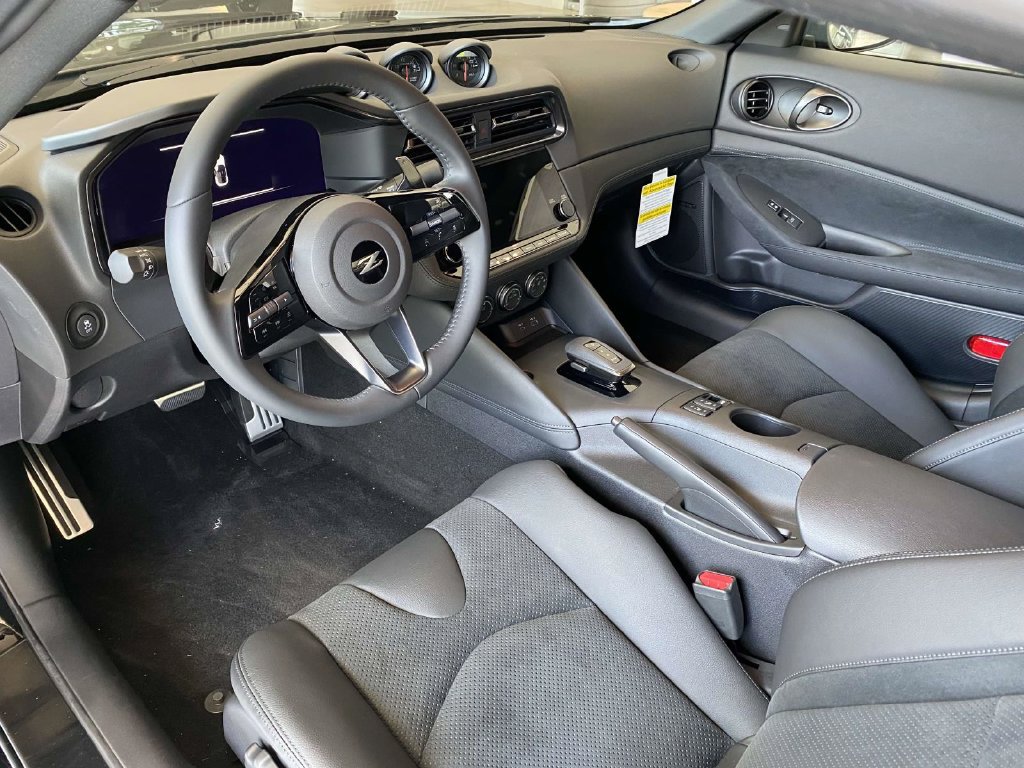 New 2026 Nissan Z Performance w/ Floor Mat Package RWD image 9