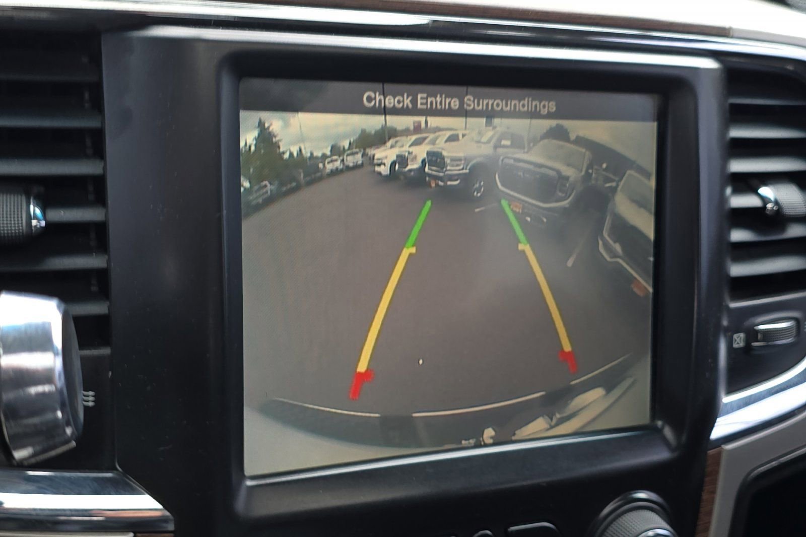 Used 2014 RAM 3500 Laramie AWD/4WD image 18