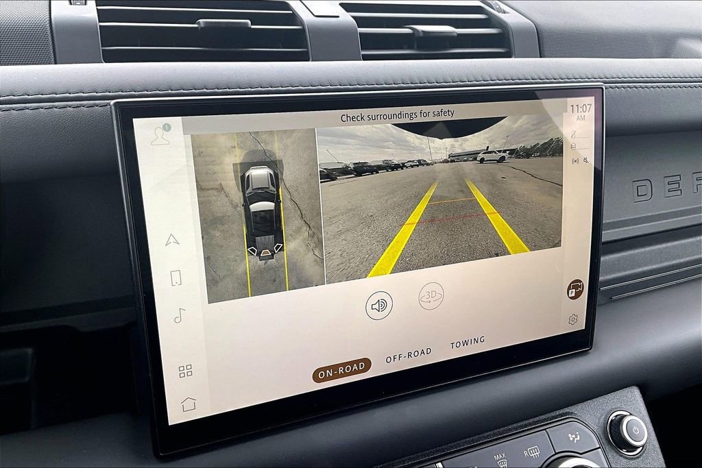 Used 2023 Land Rover Defender 110 V8 AWD/4WD image 23