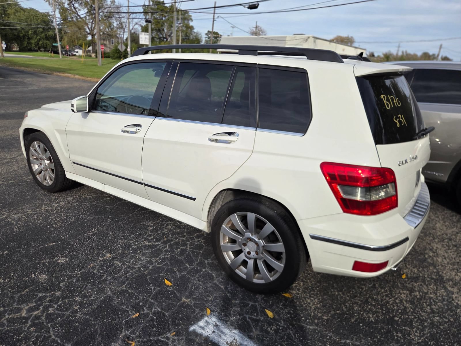 Used 2012 Mercedes-Benz GLK 350 4MATIC image 2