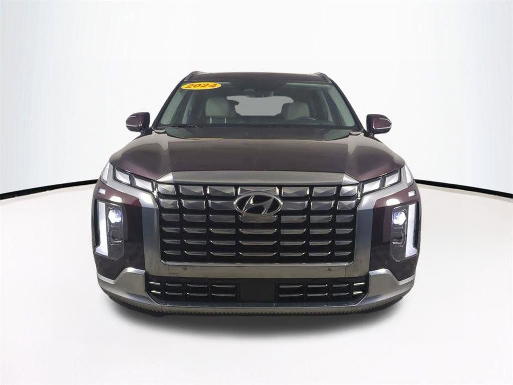 Used 2024 Hyundai Palisade Calligraphy FWD image 3