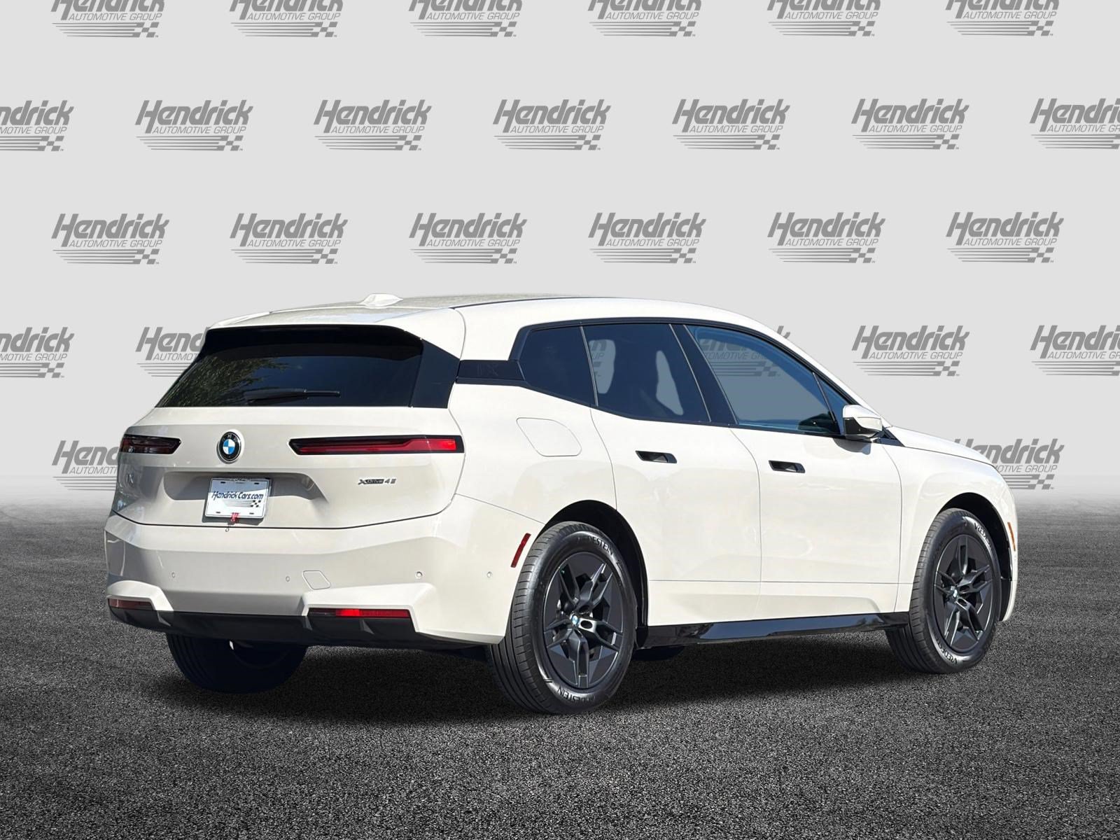 Used 2026 BMW iX xDrive45 AWD/4WD image 5