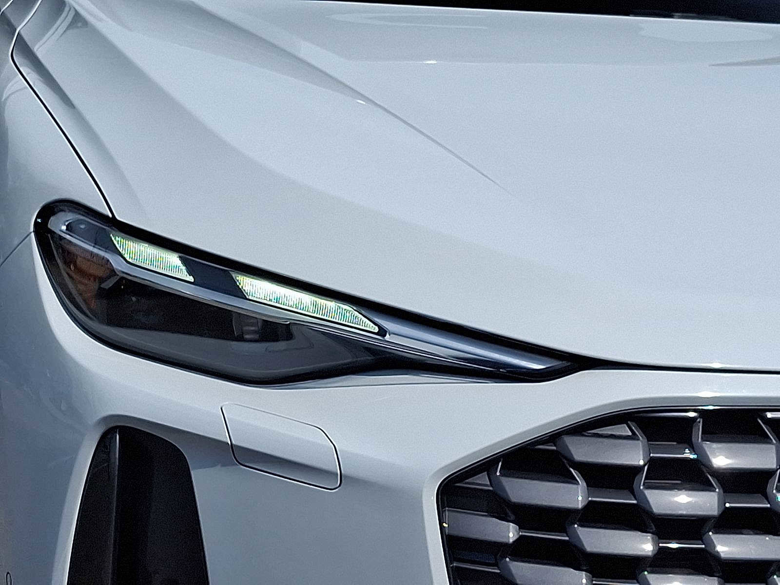 Certified 2025 Audi Q5 Premium w/ Convenience Package AWD/4WD image 28