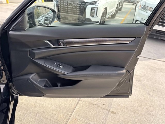 Used 2022 Honda Accord Sport Special Edition image 13