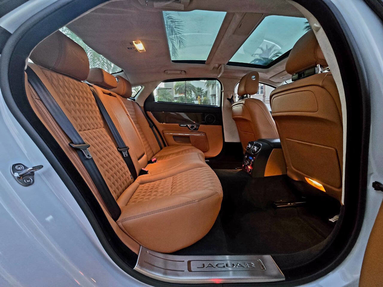 Used 2019 Jaguar XJ L Supercharged image 24