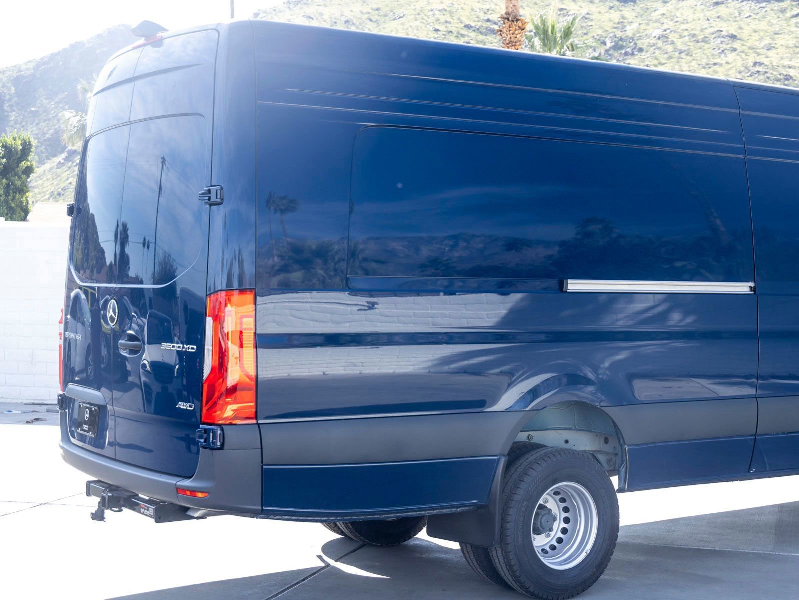 Used 2024 Mercedes-Benz Sprinter 3500 w/ Acoustic Package image 11