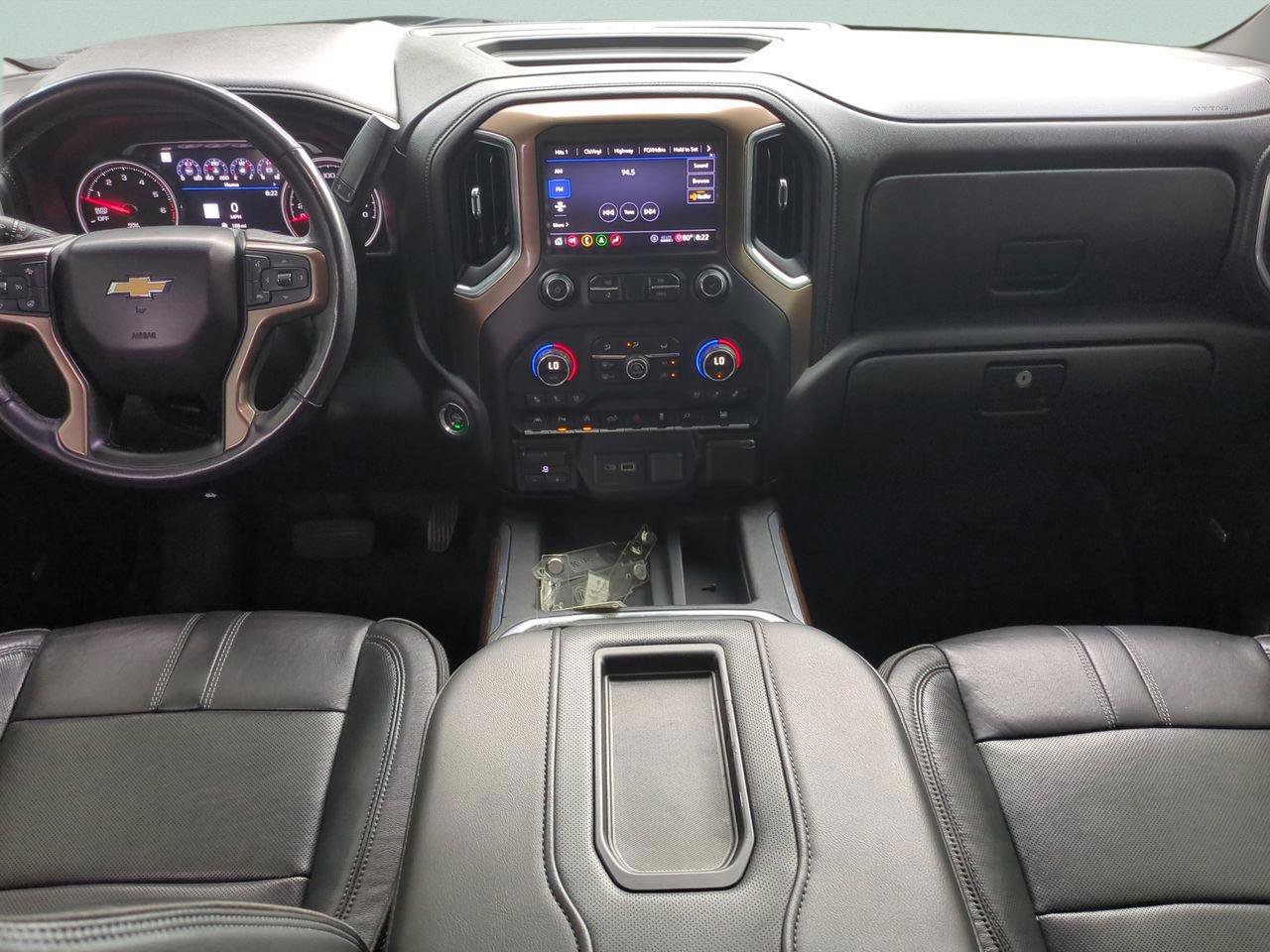 Used 2020 Chevrolet Silverado 1500 High Country w/ Technology Package AWD/4WD image 11