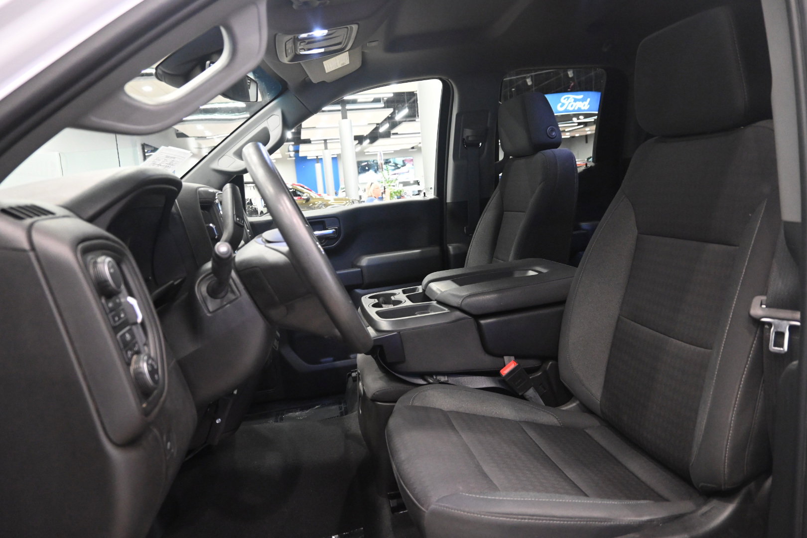 Used 2022 Chevrolet Silverado 1500 Custom image 12