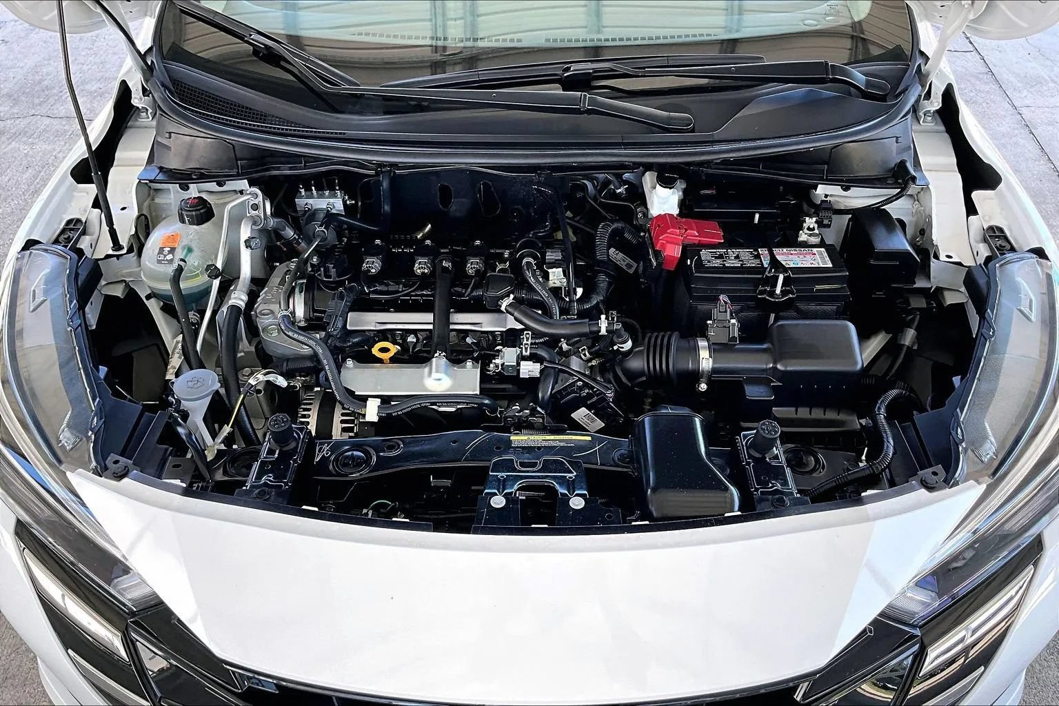 Used 2025 Nissan Versa S FWD image 26