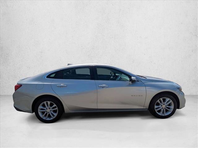 Used 2018 Chevrolet Malibu LT FWD image 4